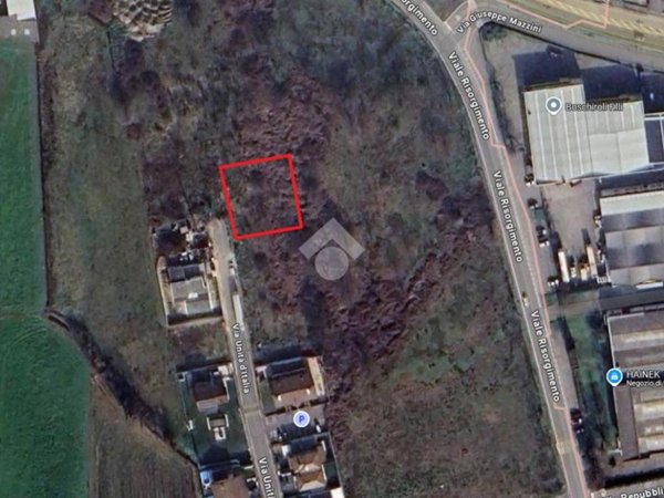terreno edificabile in vendita a Madignano