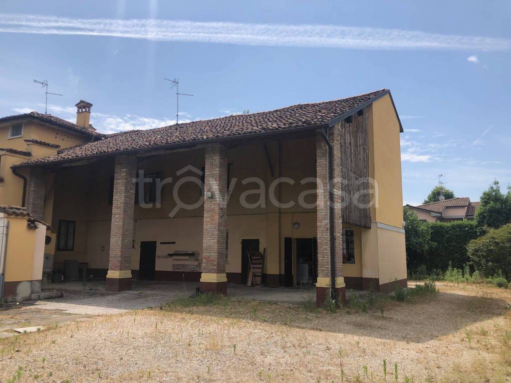 casa indipendente in vendita a Madignano