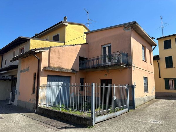 casa indipendente in vendita a Madignano