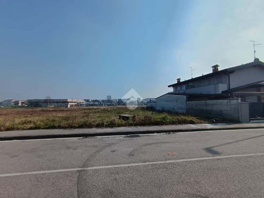 casa indipendente in vendita a Madignano