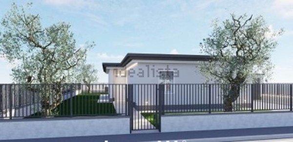 casa indipendente in vendita a Madignano