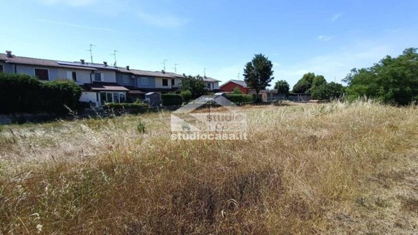 casa indipendente in vendita a Madignano in zona Ripalta Vecchia