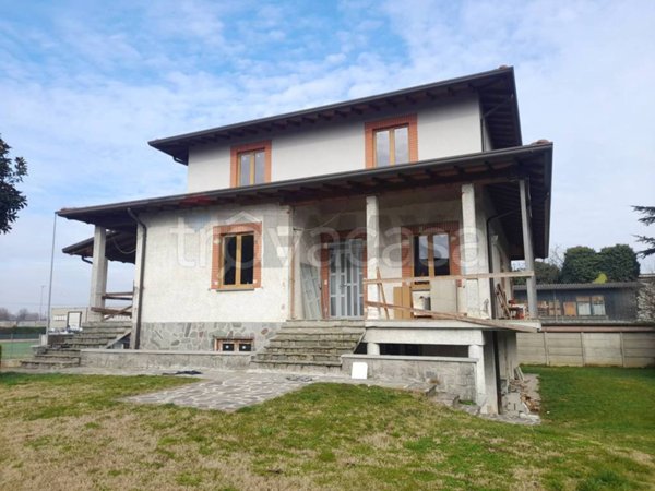 casa indipendente in vendita a Madignano