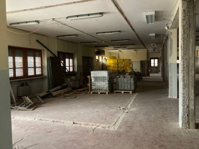 intera palazzina in vendita a Pinerolo in zona Abbadia Alpina