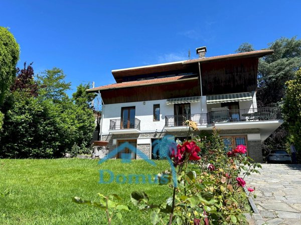 casa indipendente in vendita a Pinerolo