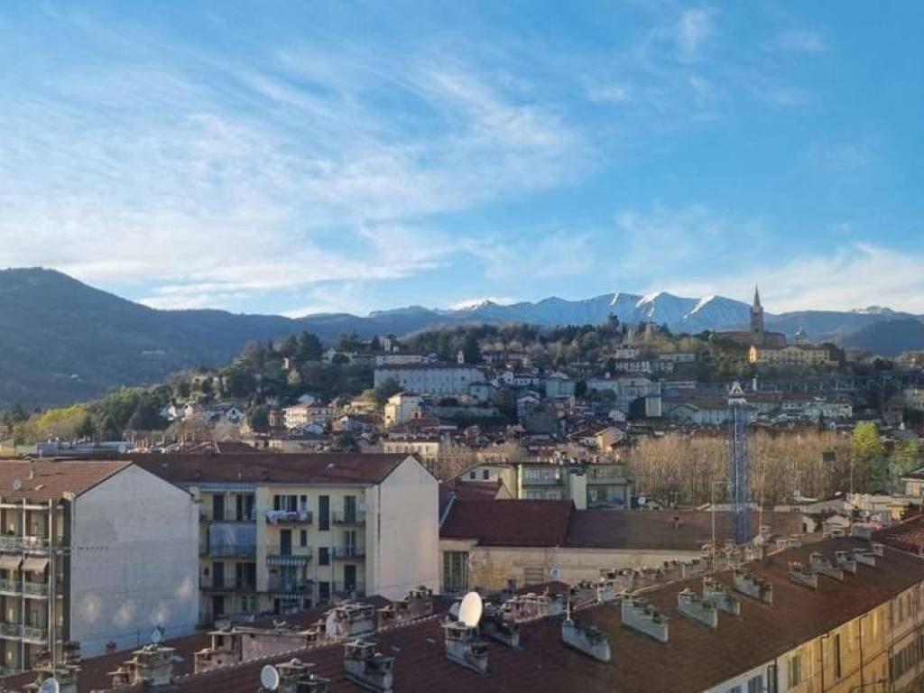 appartamento in vendita a Pinerolo