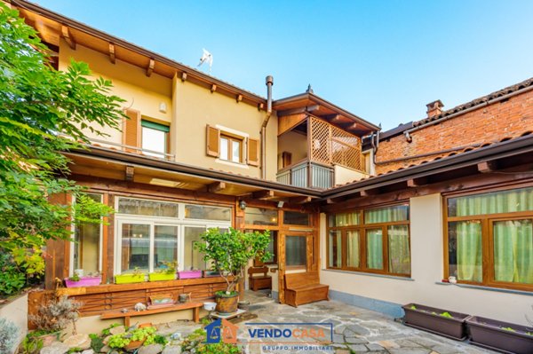 casa indipendente in vendita a Pinerolo