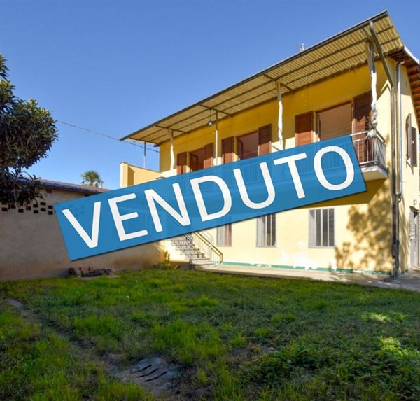 casa indipendente in vendita a Pinerolo in zona Riva