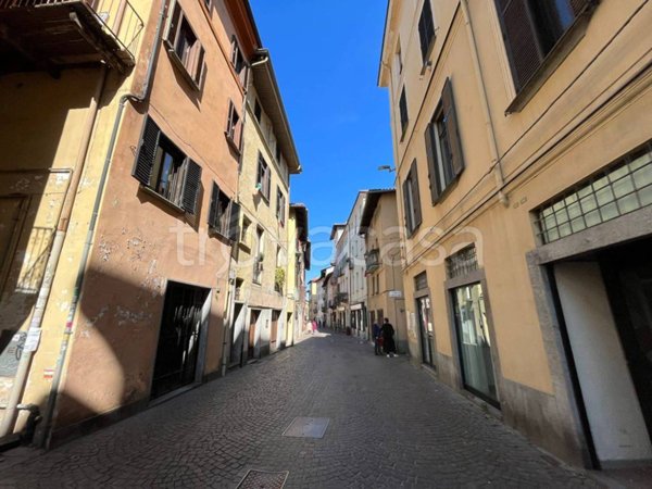 trivano in vendita a Pinerolo