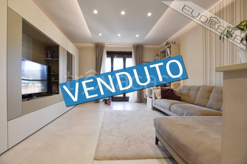 appartamento in vendita a Pinerolo