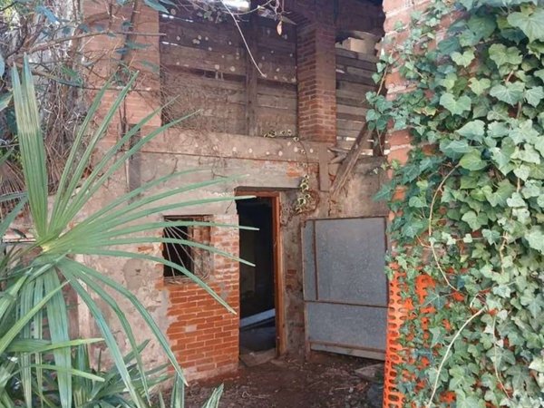 casa indipendente in vendita a Pinerolo in zona Riva