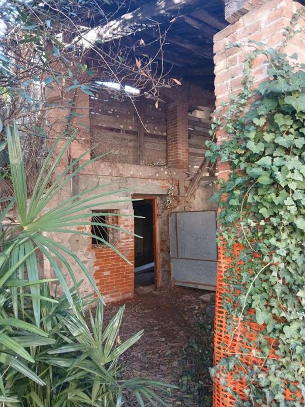 rudere in vendita a Pinerolo in zona Riva