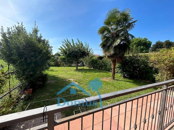 casa indipendente in vendita a Pinerolo