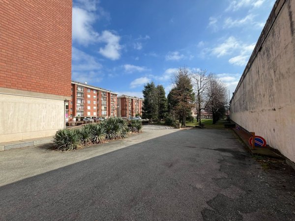locale di sgombero in vendita a Pinerolo