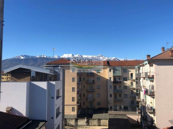 appartamento in vendita a Pinerolo