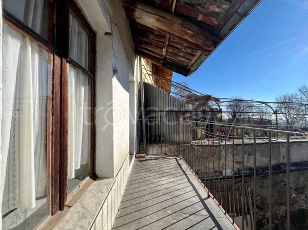 casa indipendente in vendita a Pinerolo