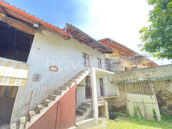 casa indipendente in vendita a Pinerolo