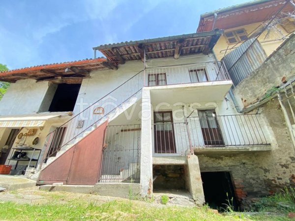 casa indipendente in vendita a Pinerolo