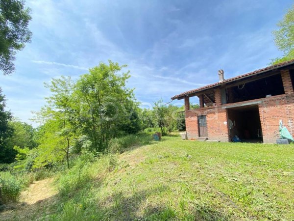 casa indipendente in vendita a Pinerolo