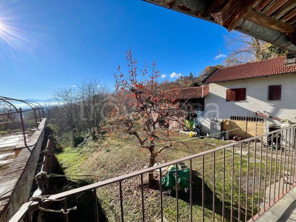 casa indipendente in vendita a Pinerolo