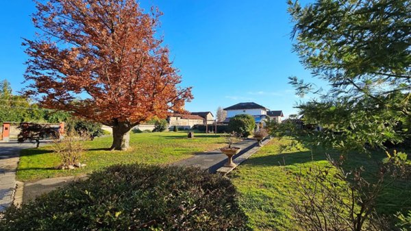 terreno edificabile in vendita a Pinerolo in zona Riva