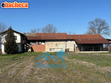 casa indipendente in vendita a Pinerolo in zona Baudenasca