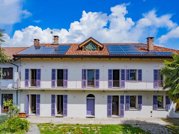 casa indipendente in vendita a Pinerolo
