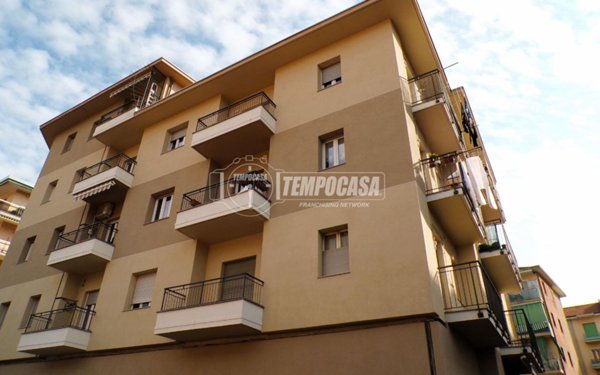 appartamento in vendita a Pinerolo in zona Avaro/Tron