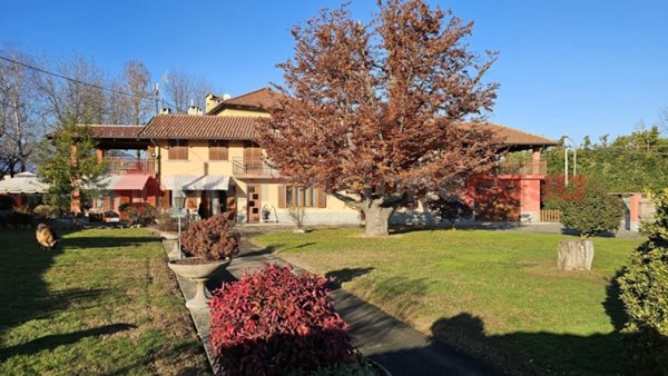 appartamento in vendita a Pinerolo in zona Riva