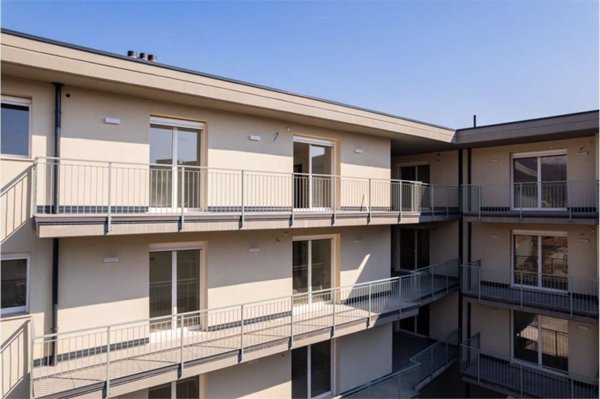 appartamento in vendita a Pinerolo in zona Abbadia Alpina