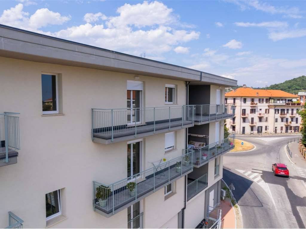 appartamento in vendita a Pinerolo in zona Abbadia Alpina