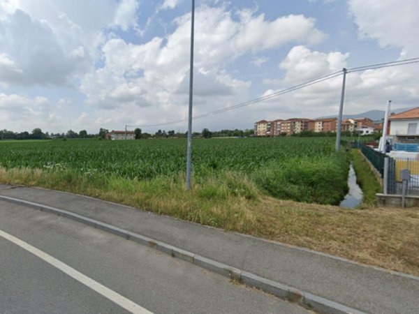 terreno edificabile in vendita a Pinerolo