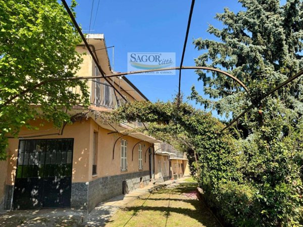 casa indipendente in vendita a Pinerolo in zona Riva