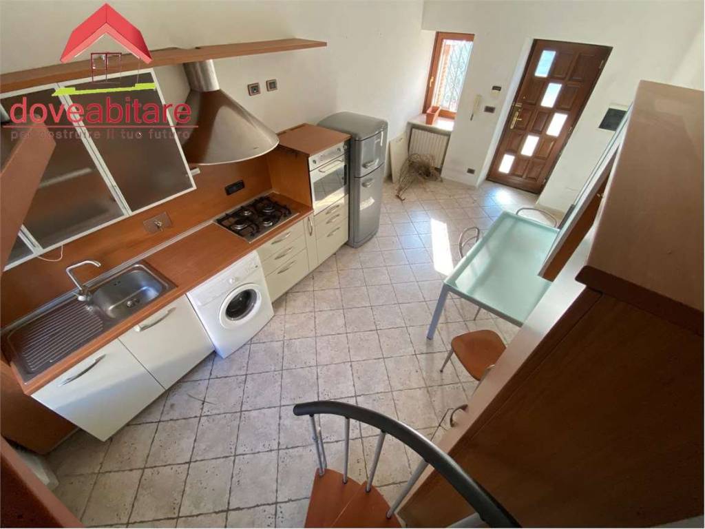casa indipendente in vendita a Pinerolo in zona Riva