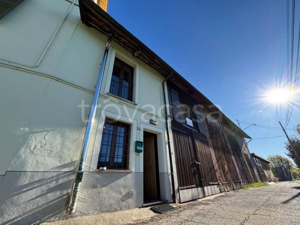 casa indipendente in vendita a Pinerolo