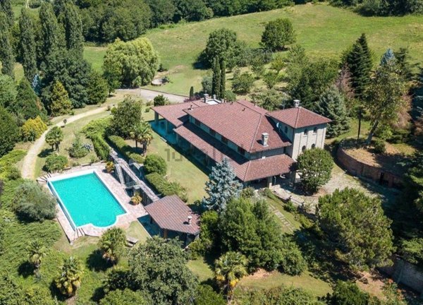 casa indipendente in vendita a Pinerolo
