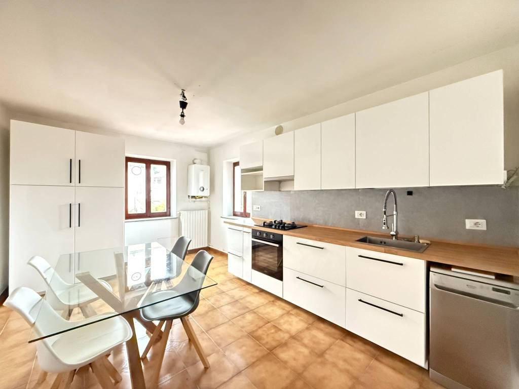 appartamento in vendita a Pinerolo