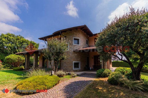 casa indipendente in vendita a Pinerolo in zona Baudenasca