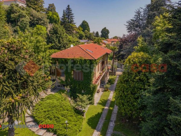 casa indipendente in vendita a Pinerolo