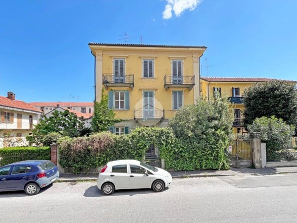casa indipendente in vendita a Pinerolo