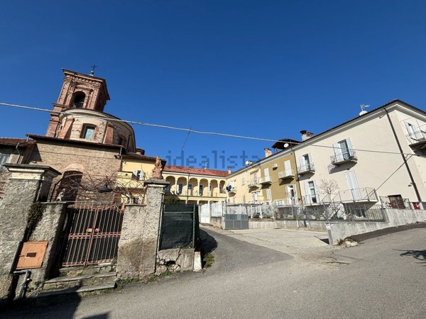 appartamento in vendita a Pinerolo in zona Abbadia Alpina