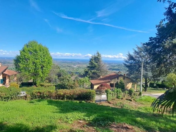 casa indipendente in vendita a Pinerolo