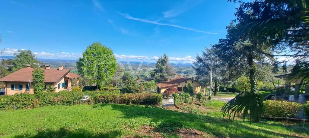 casa indipendente in vendita a Pinerolo