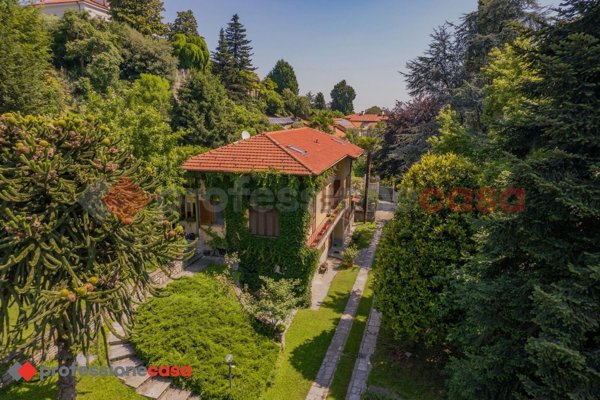 casa indipendente in vendita a Pinerolo