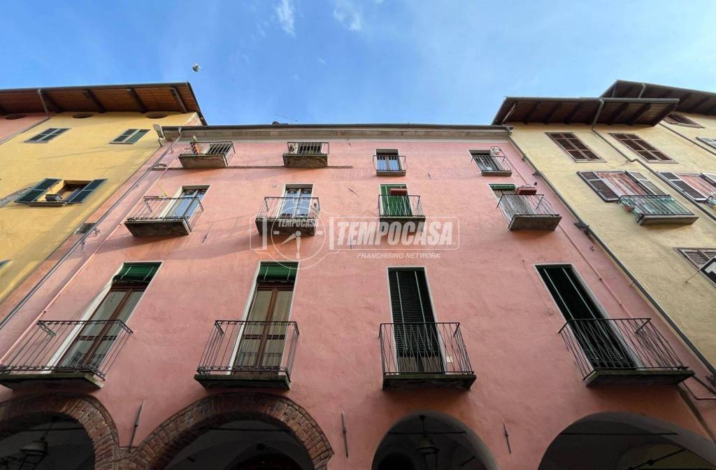 appartamento in vendita a Pinerolo in zona Avaro/Tron