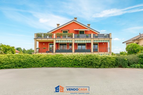 appartamento in vendita a Pinerolo in zona Baudenasca