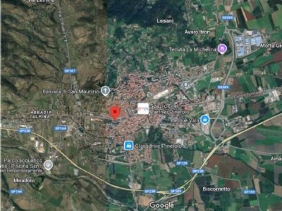 negozio in vendita a Pinerolo