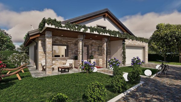 casa indipendente in vendita a Pinerolo in zona Riva