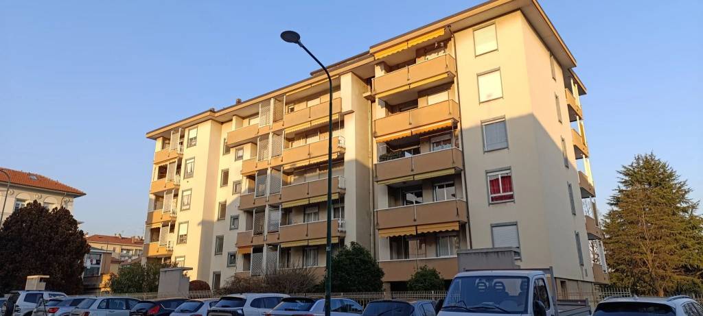 appartamento in vendita a Pinerolo