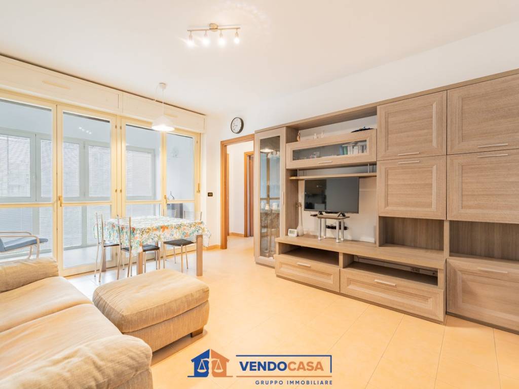 appartamento in vendita a Pinerolo in zona Baudenasca